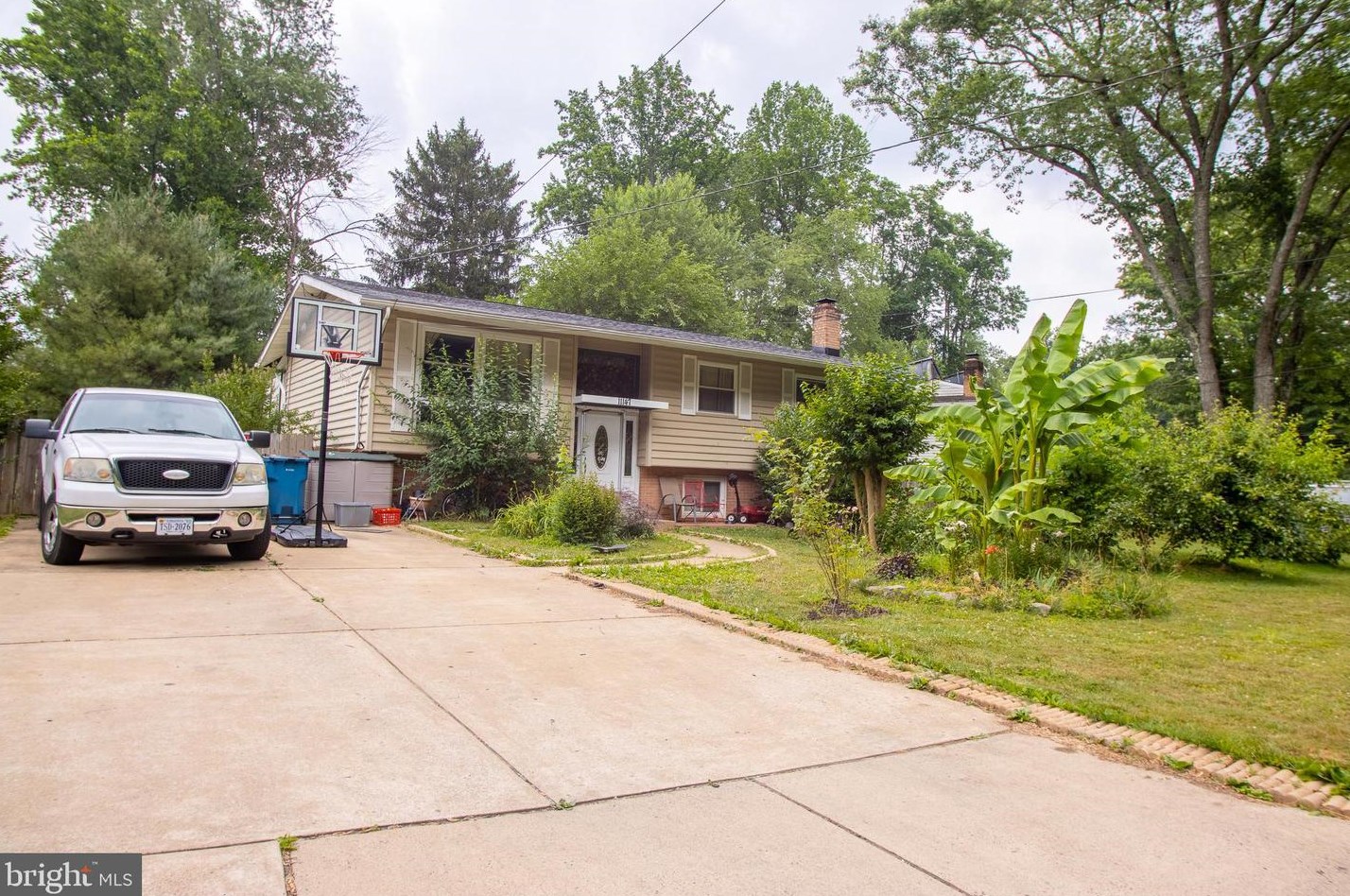 11147 Byrd Dr, Fairfax, VA 22030