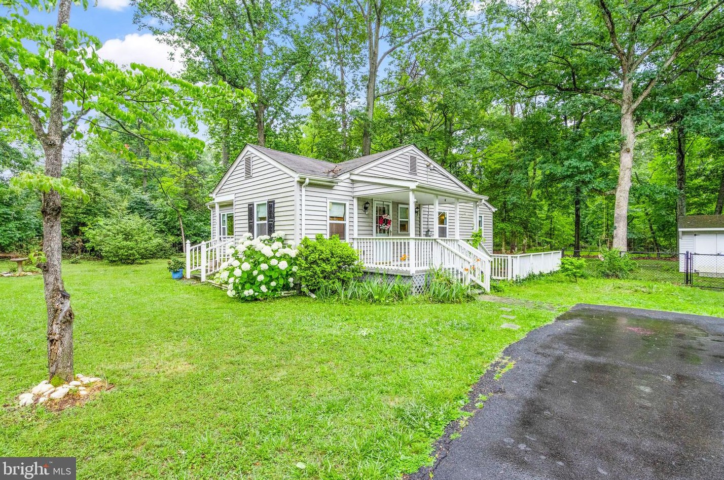 11415 Park Dr, Fairfax, VA 22030-5532
