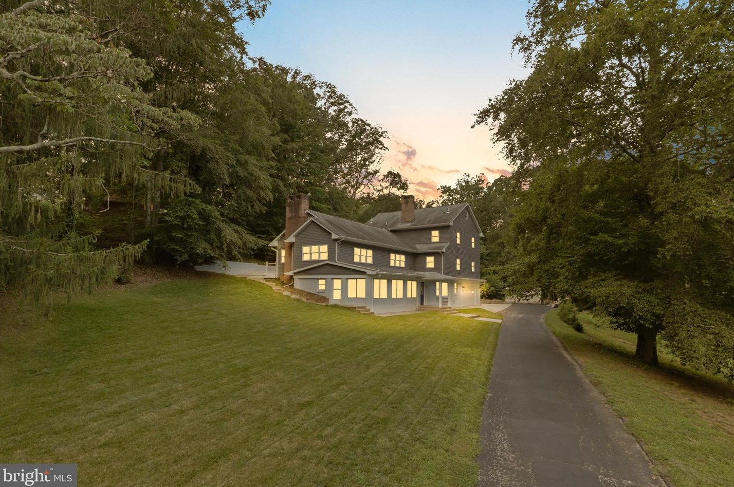 9450 4th Pl, Lorton, VA 22079
