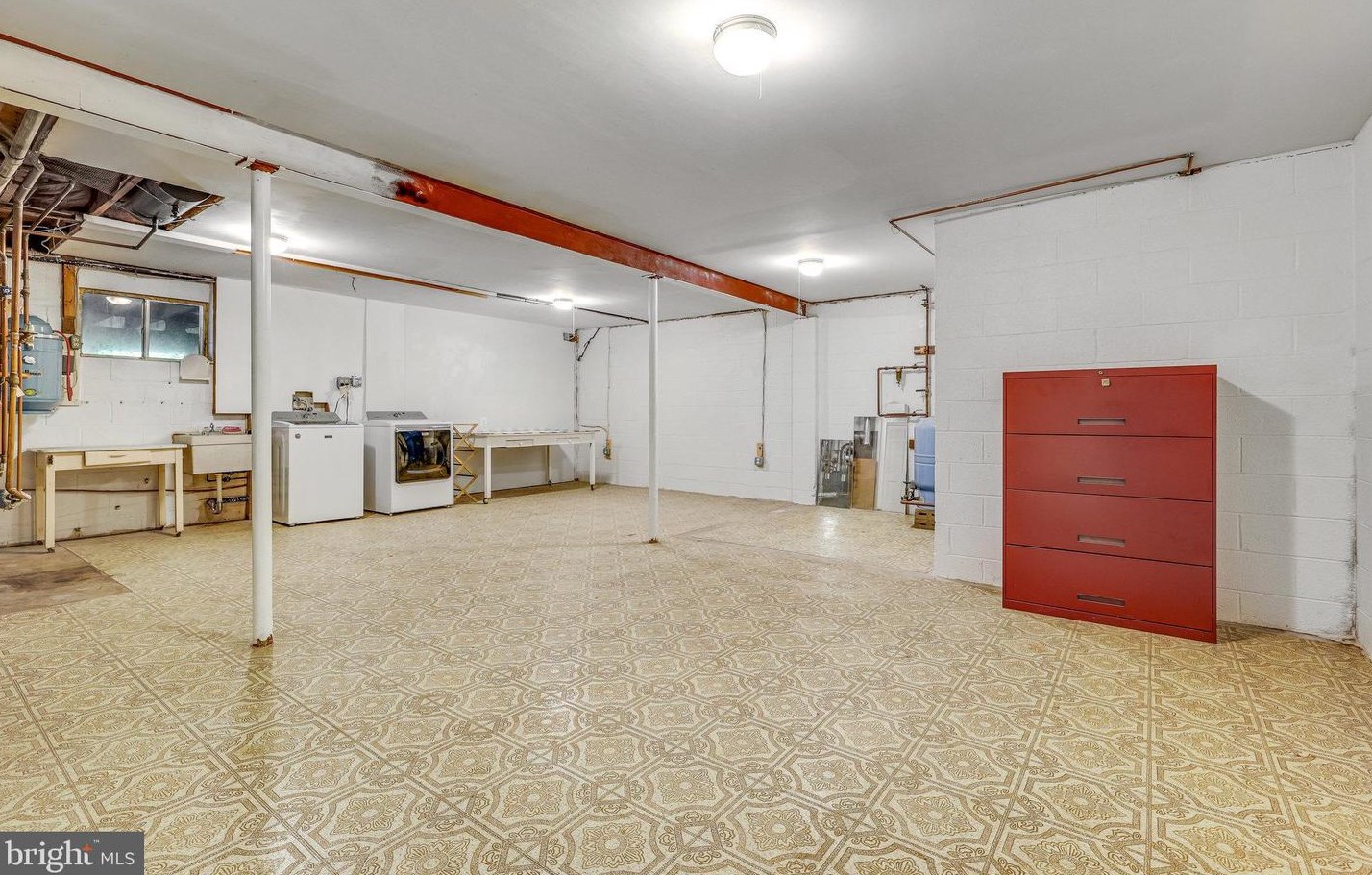 10116 Westford Dr, Vienna VA  22182-1532 exterior