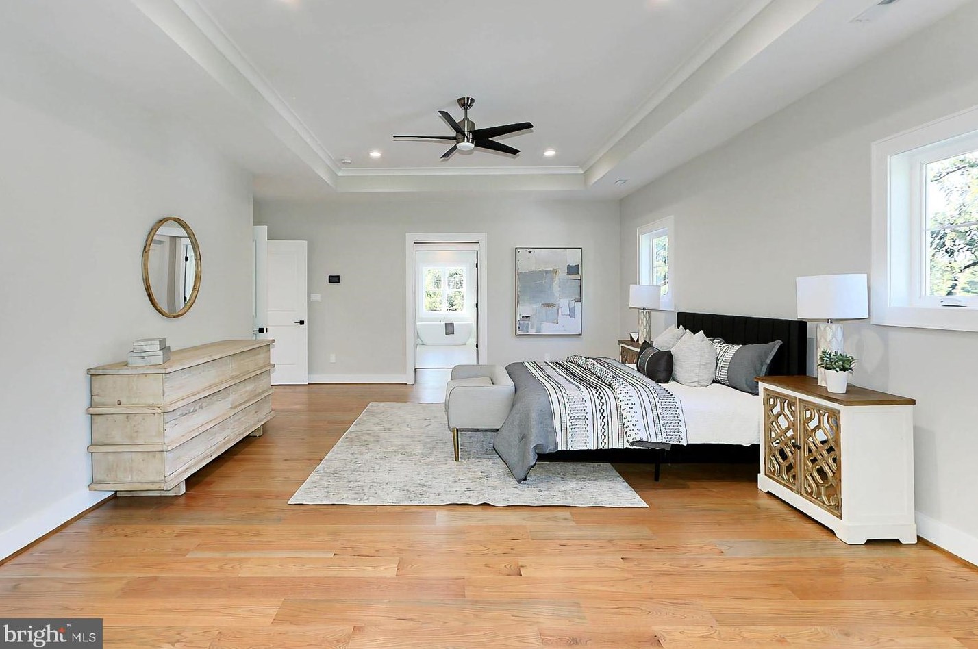 10206 Blake Ln, Vienna VA  22124-2633 exterior