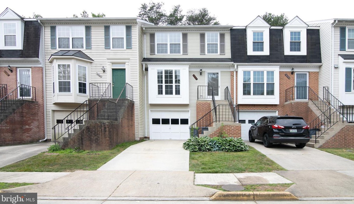 8621 Rocky Gap Ct, Lorton, VA 22079