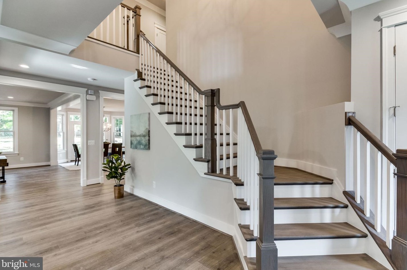 1112 Fairway Dr Ne, Vienna, VA 22180