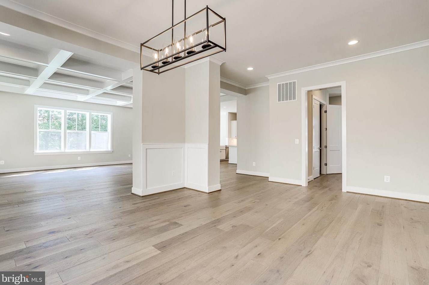 1110 Cottage St, Vienna VA 22180-6551 exterior