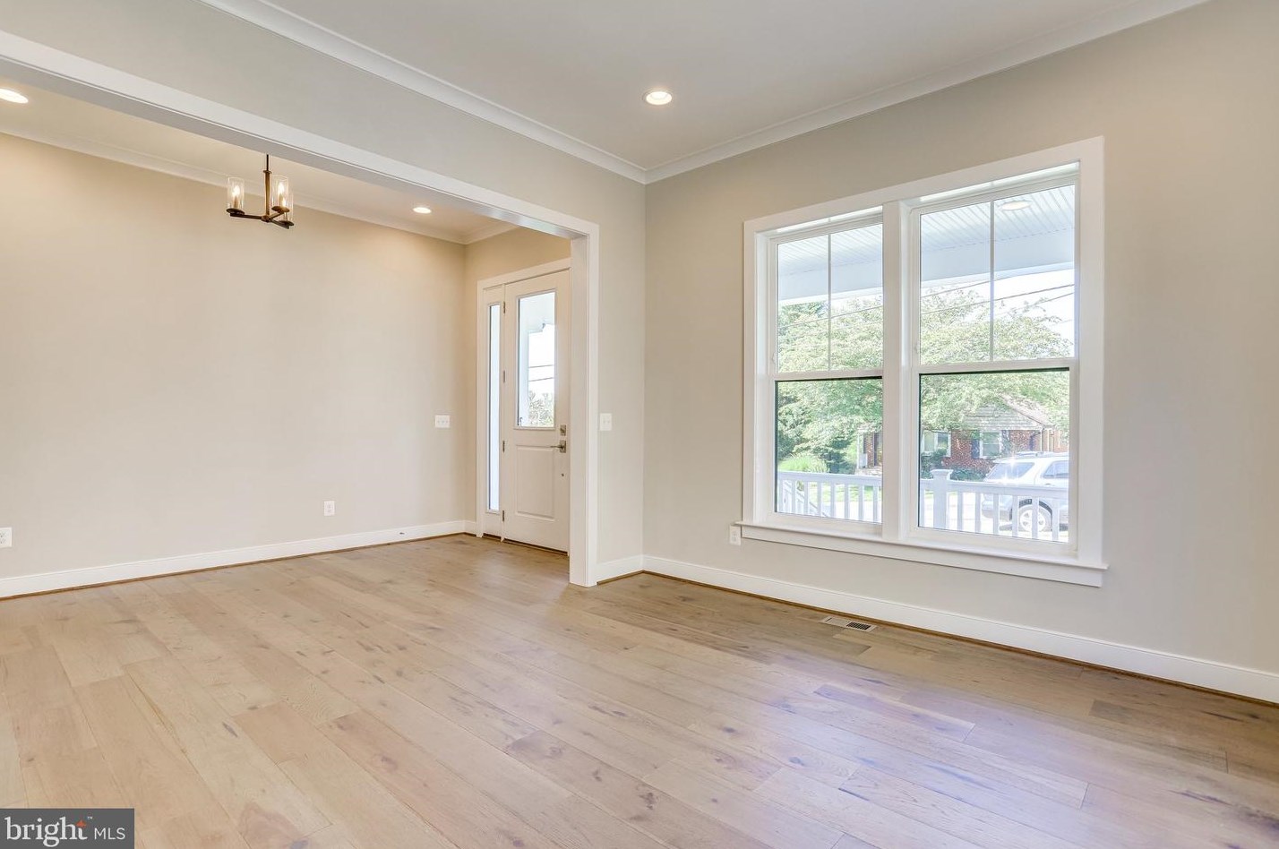 1110 Cottage St, Vienna VA 22180-6551 exterior