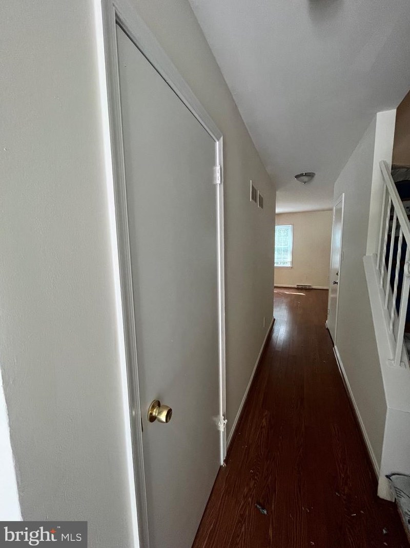 3056 Covington St, Fairfax, VA 22031