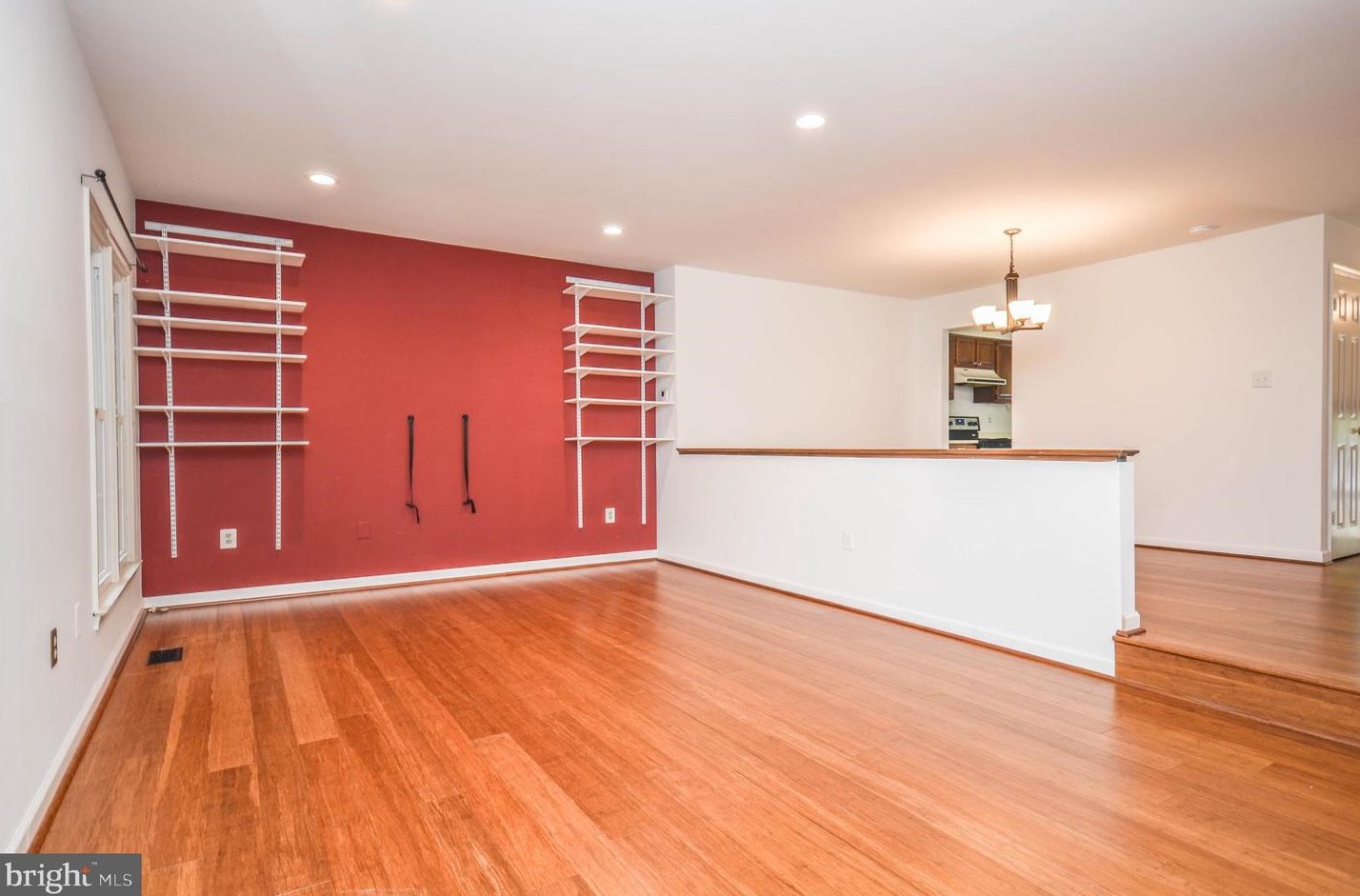 2816 Kelly Sq, Vienna VA  22181-6142 exterior