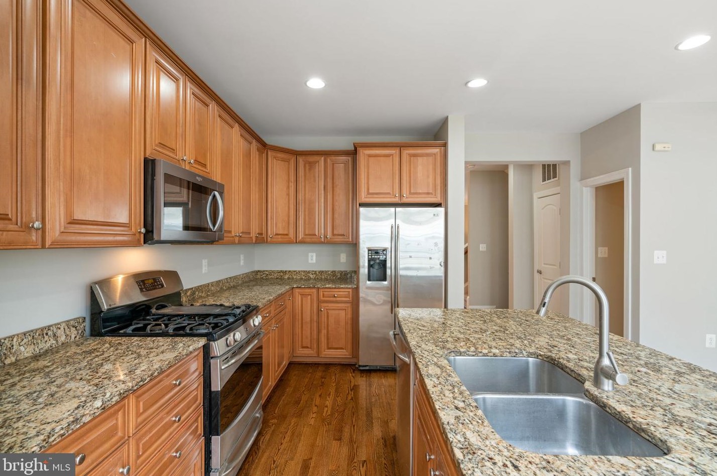 8046 Reserve Way, Vienna, VA 22182
