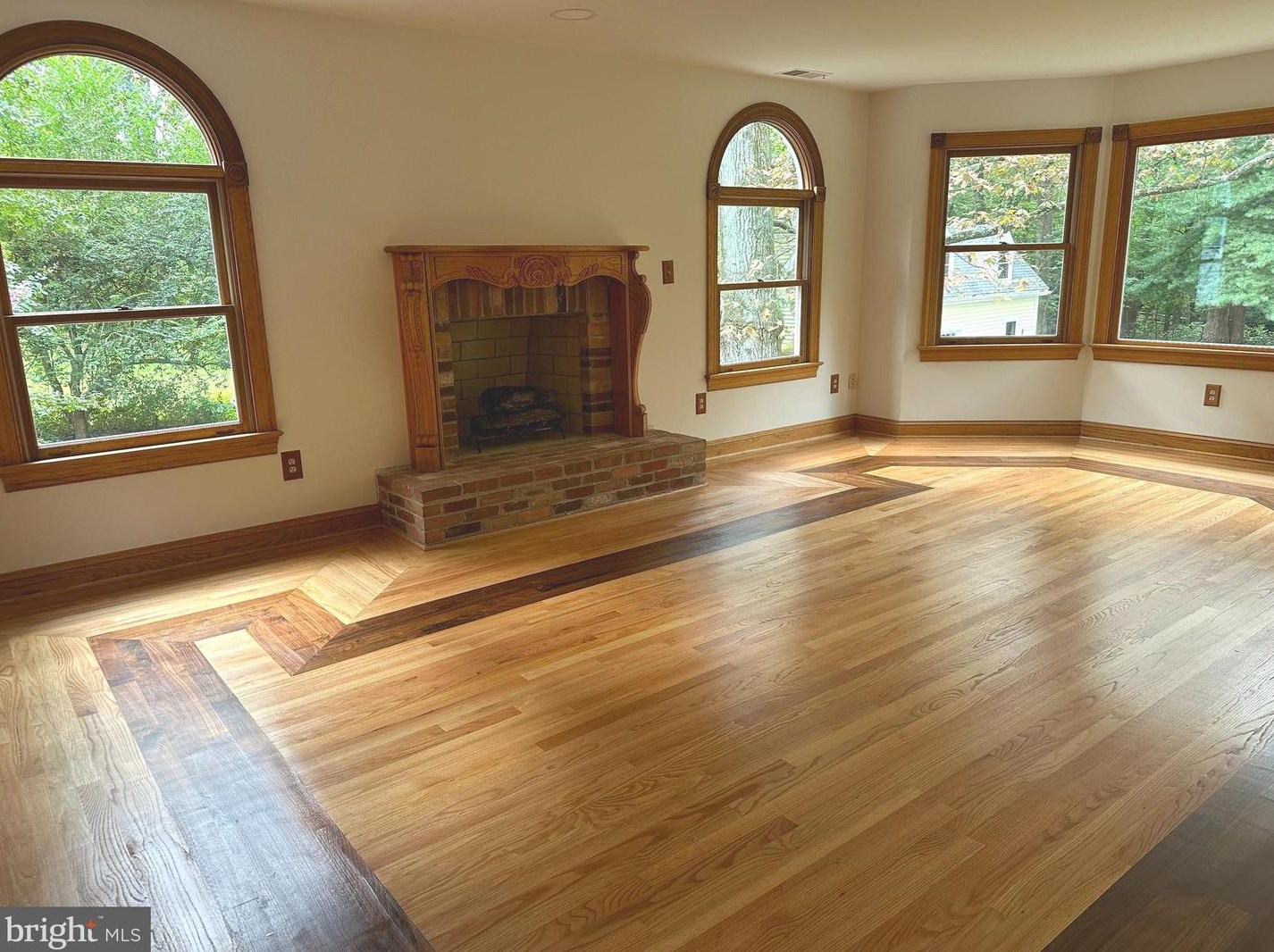 3424 Arnold Ln, Falls Church, VA 22042