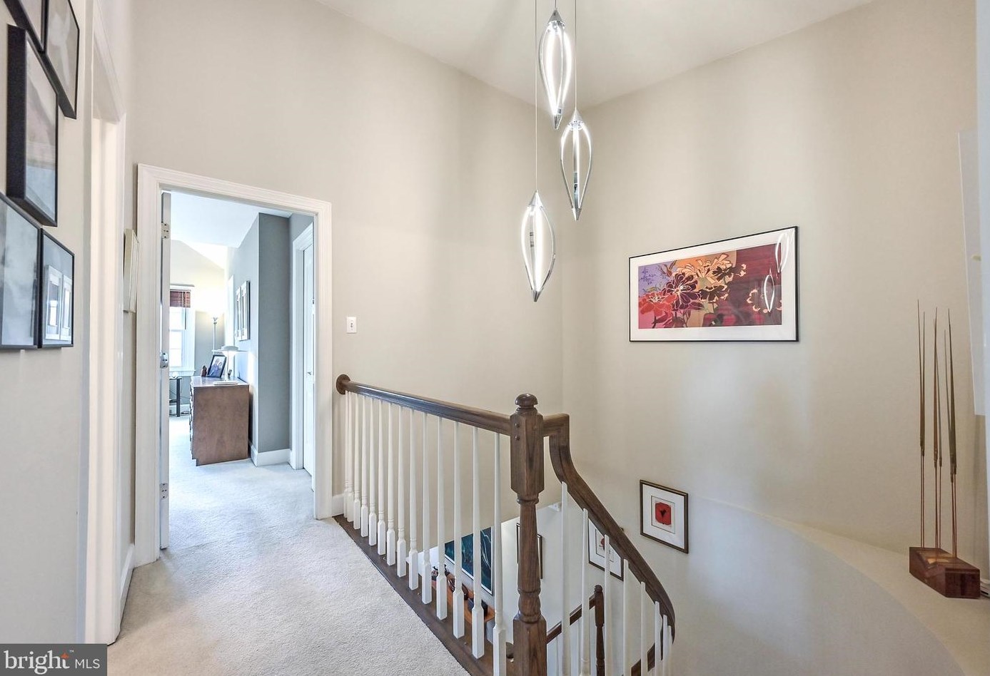 8190 Madrillon Ct, Vienna VA 22182-3752 exterior