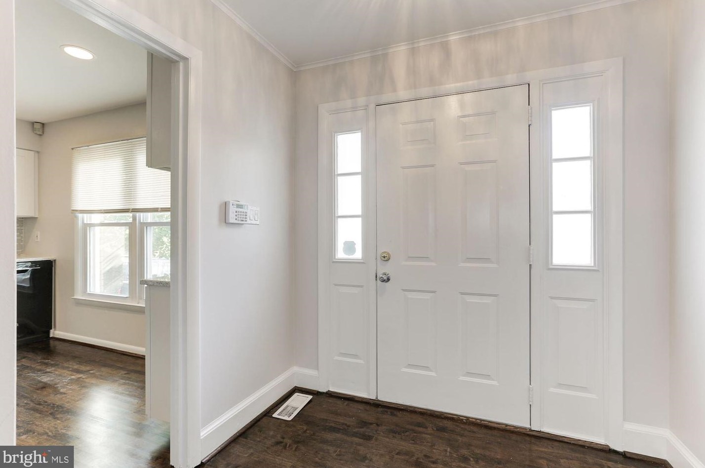 8504 Jeffersonian Ct, Vienna, VA 22182-2378