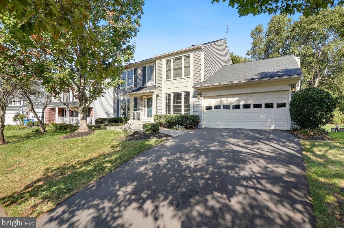 5638 Flagler Dr, Centreville, VA 20120-2992