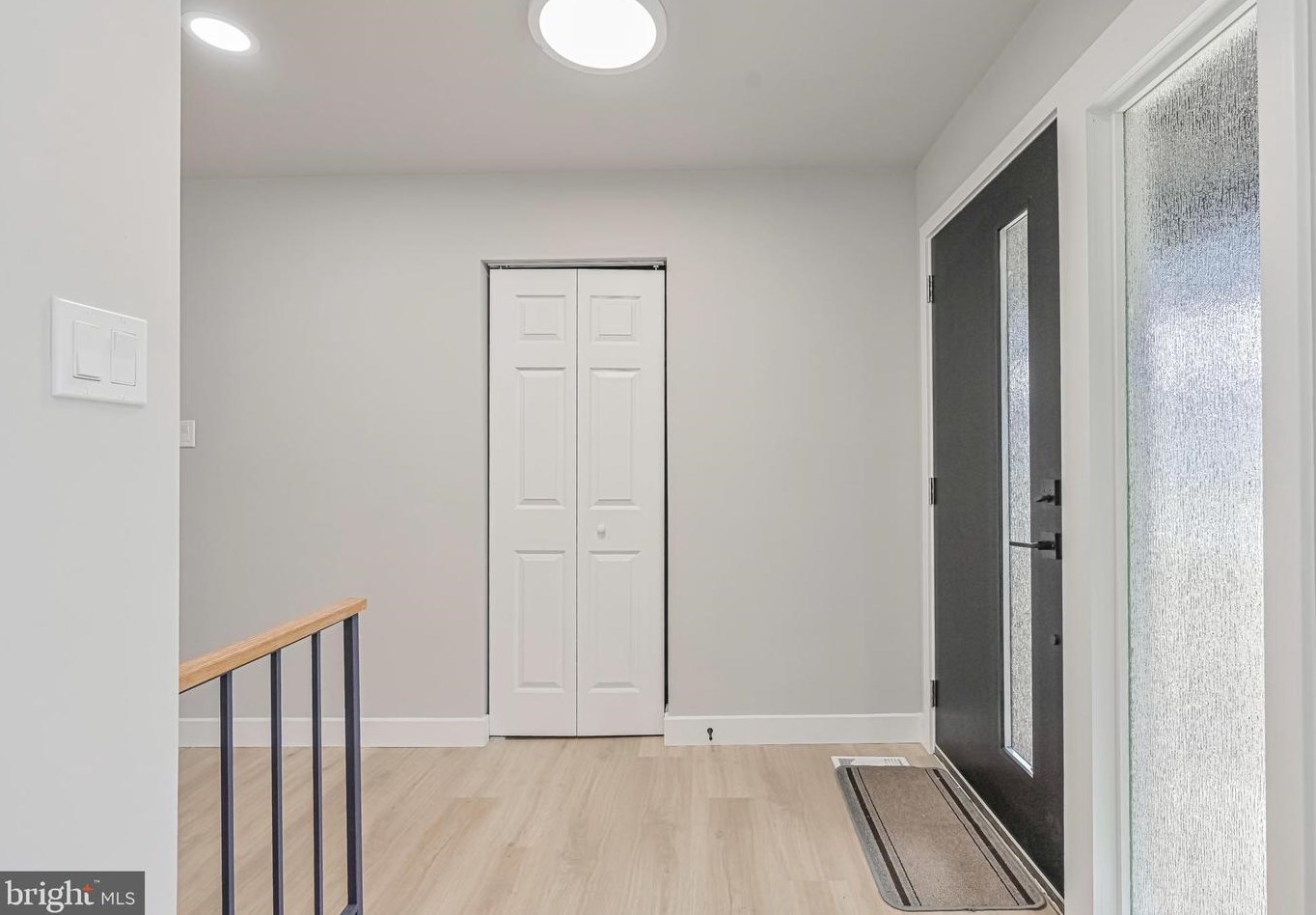 4405 San Carlos Dr, Fairfax VA  22030-5372 exterior