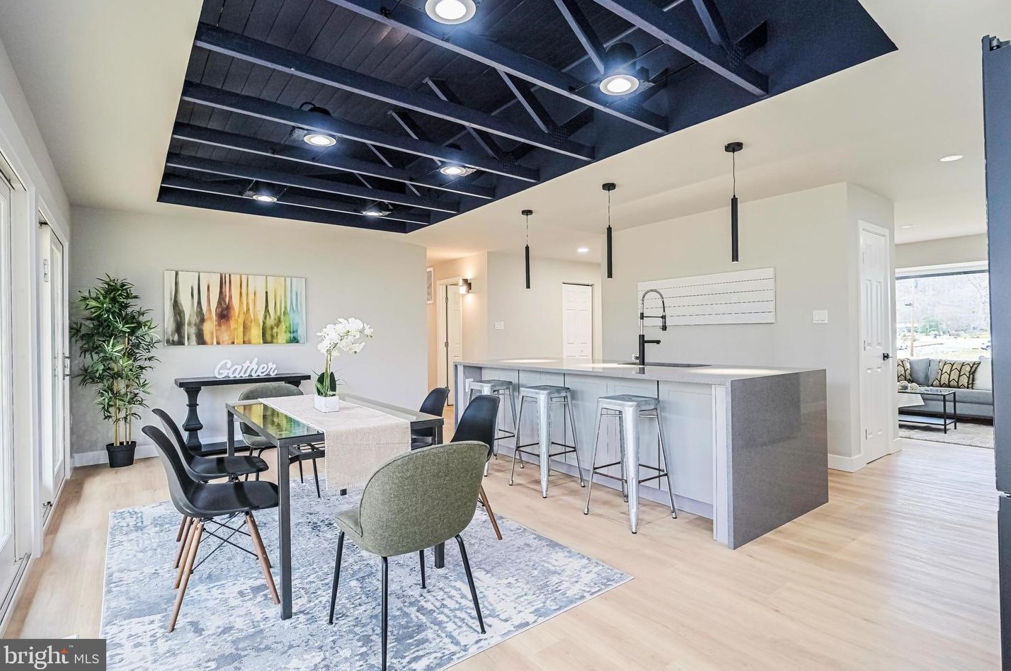 4405 San Carlos Dr, Fairfax VA  22030-5372 exterior