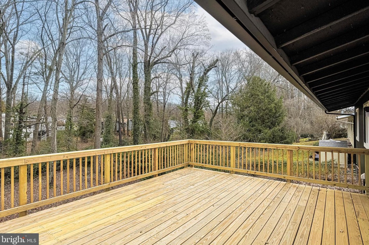 4405 San Carlos Dr, Fairfax VA  22030-5372 exterior