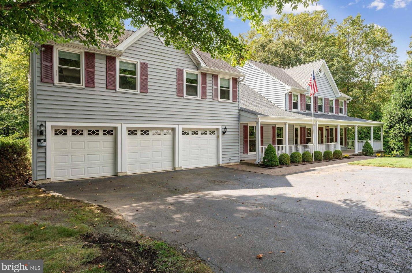 7520 Ox Rd, Fairfax, VA 22039