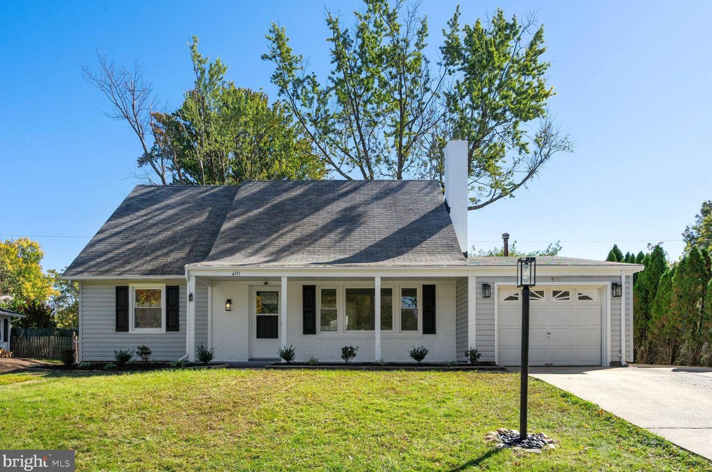 4111 Mount Echo Ln, Fairfax, VA 22033-3110