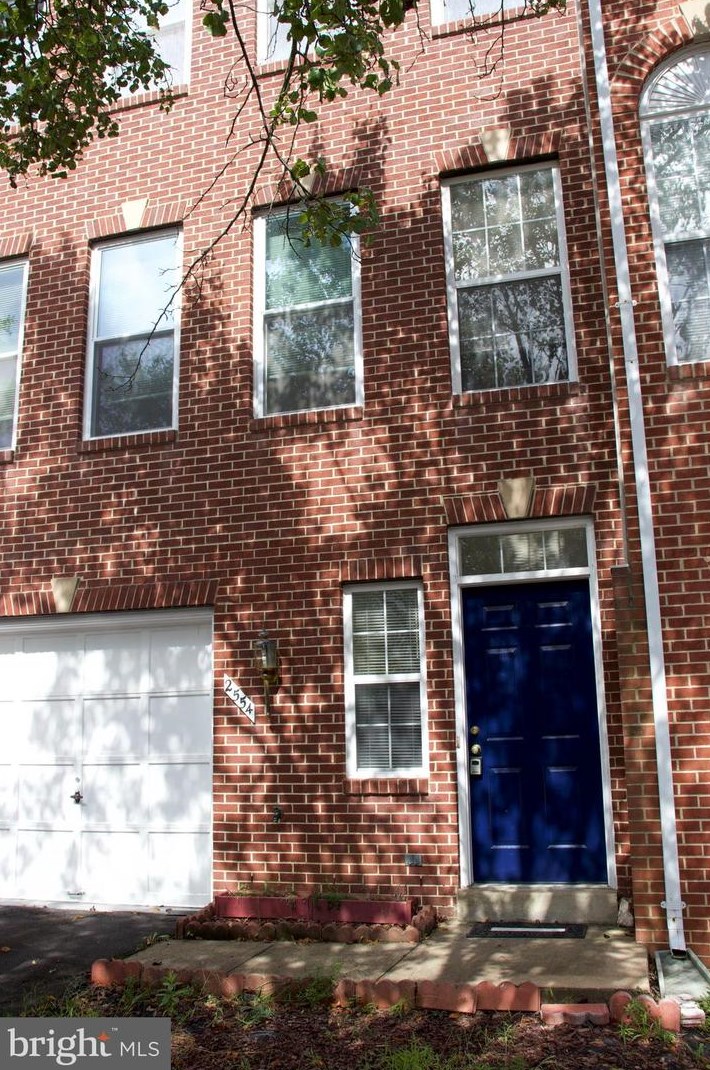 2554 James Madison Cir, Herndon, VA 20171