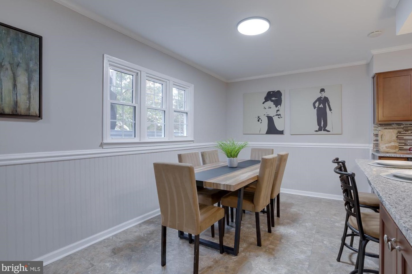 6105 Strasburg Dr, Centreville, VA 20121-2240
