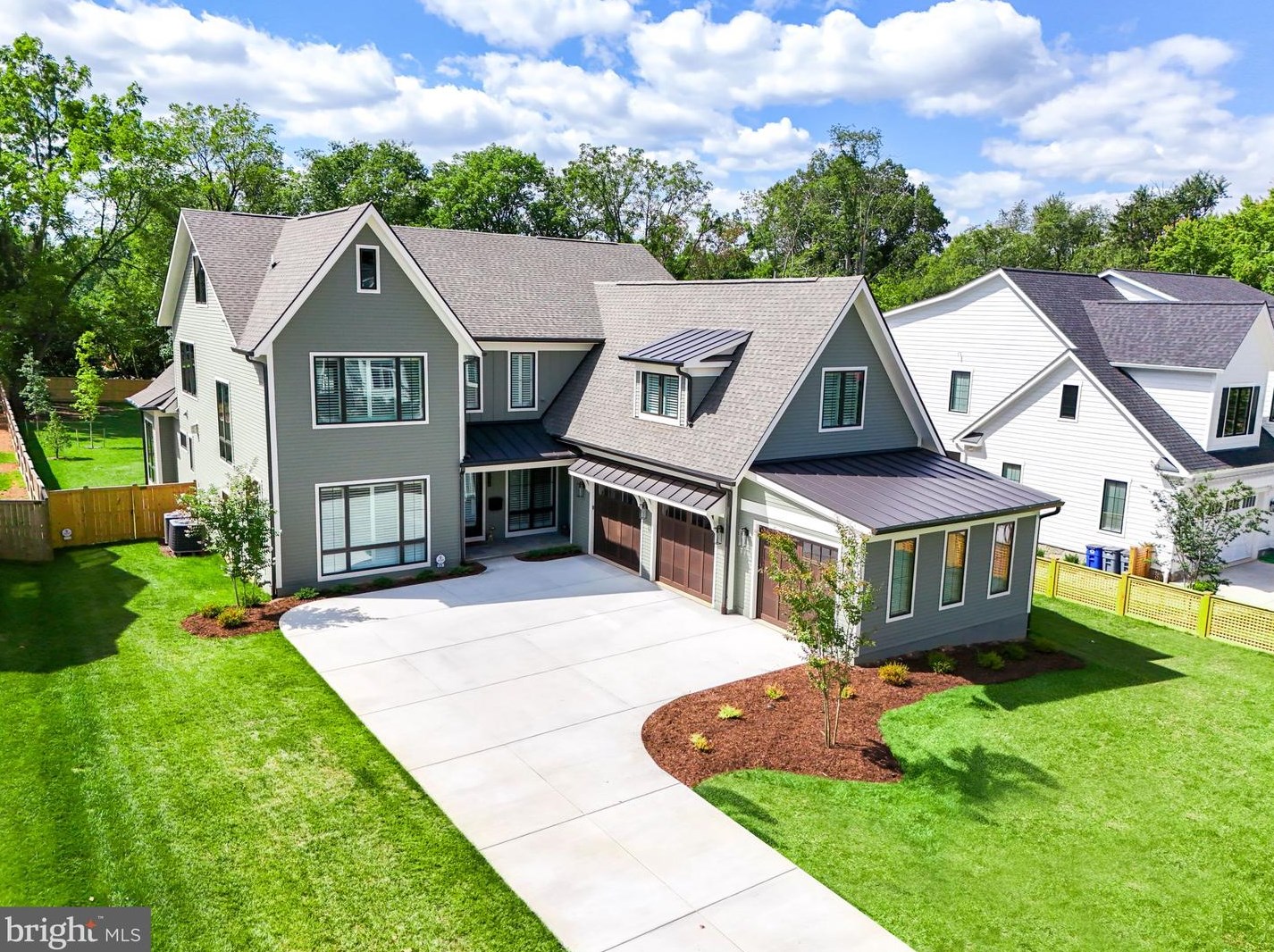 626 Hillcrest Dr, Vienna, VA 22180-6364