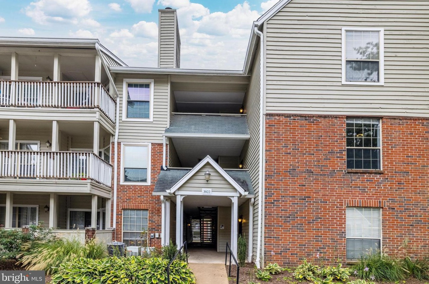 3922 Penderview #328, Fairfax, VA 22033