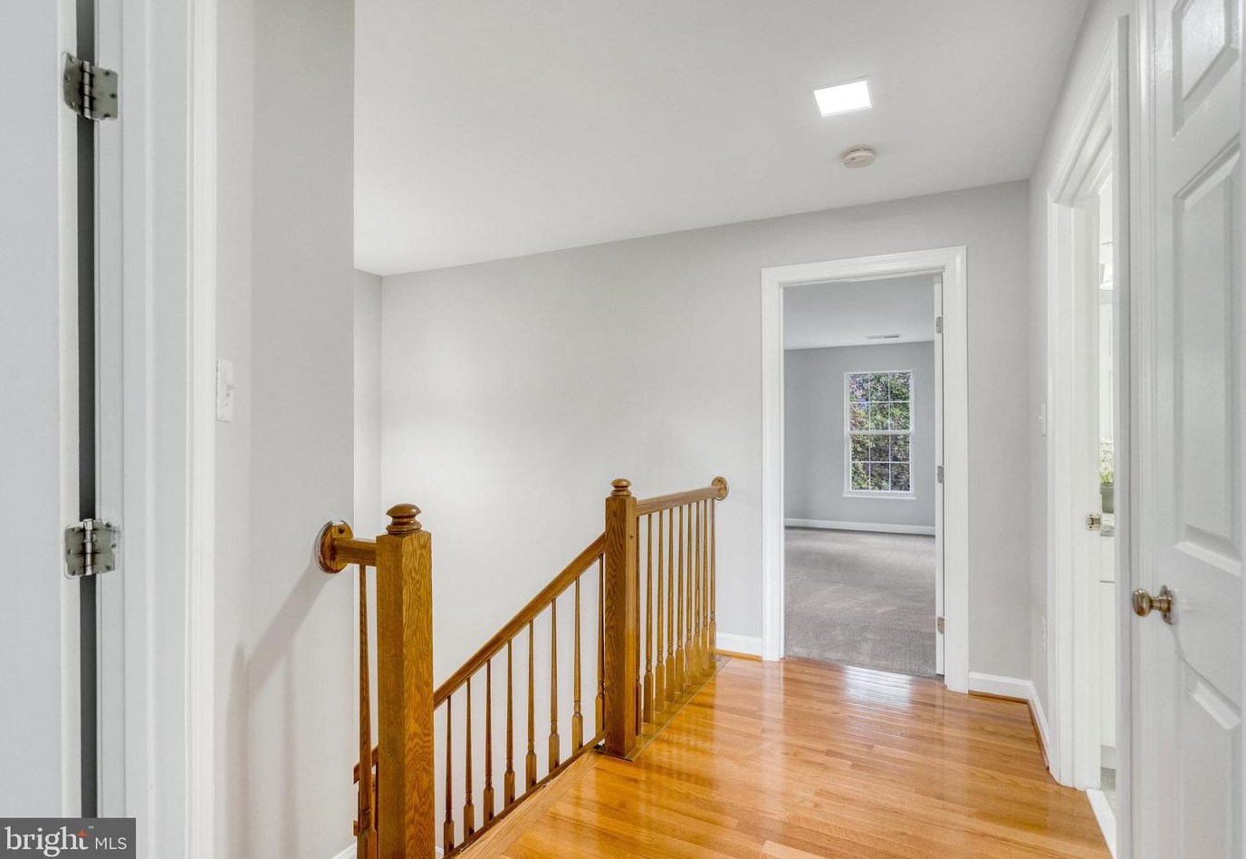 14201 Glade Spg Dr, Centreville VA 20121-5603 exterior