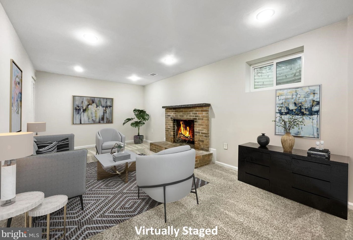 9689 Lindenbrook St, Fairfax, VA 22031