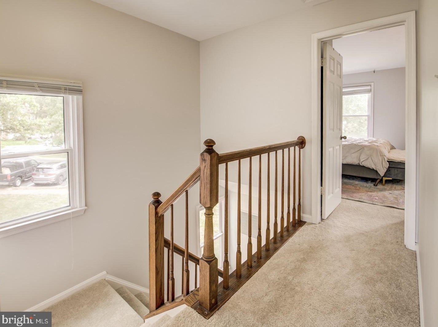 6325 Mary Todd Ct, Centreville VA 20121-3547 exterior