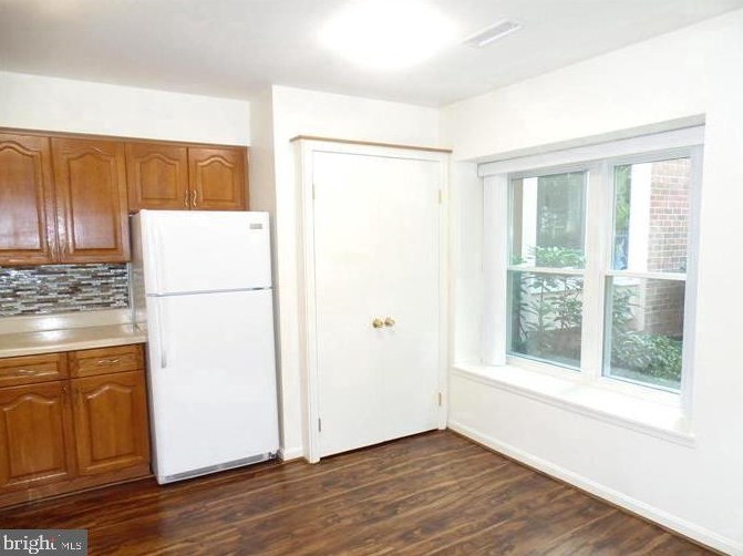 3699 Persimmon Cir, Fairfax VA  22031-4118 exterior