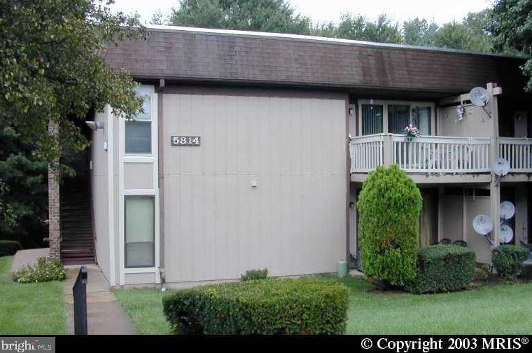 5814 Royal Ridge Dr Apt F, Springfield, VA