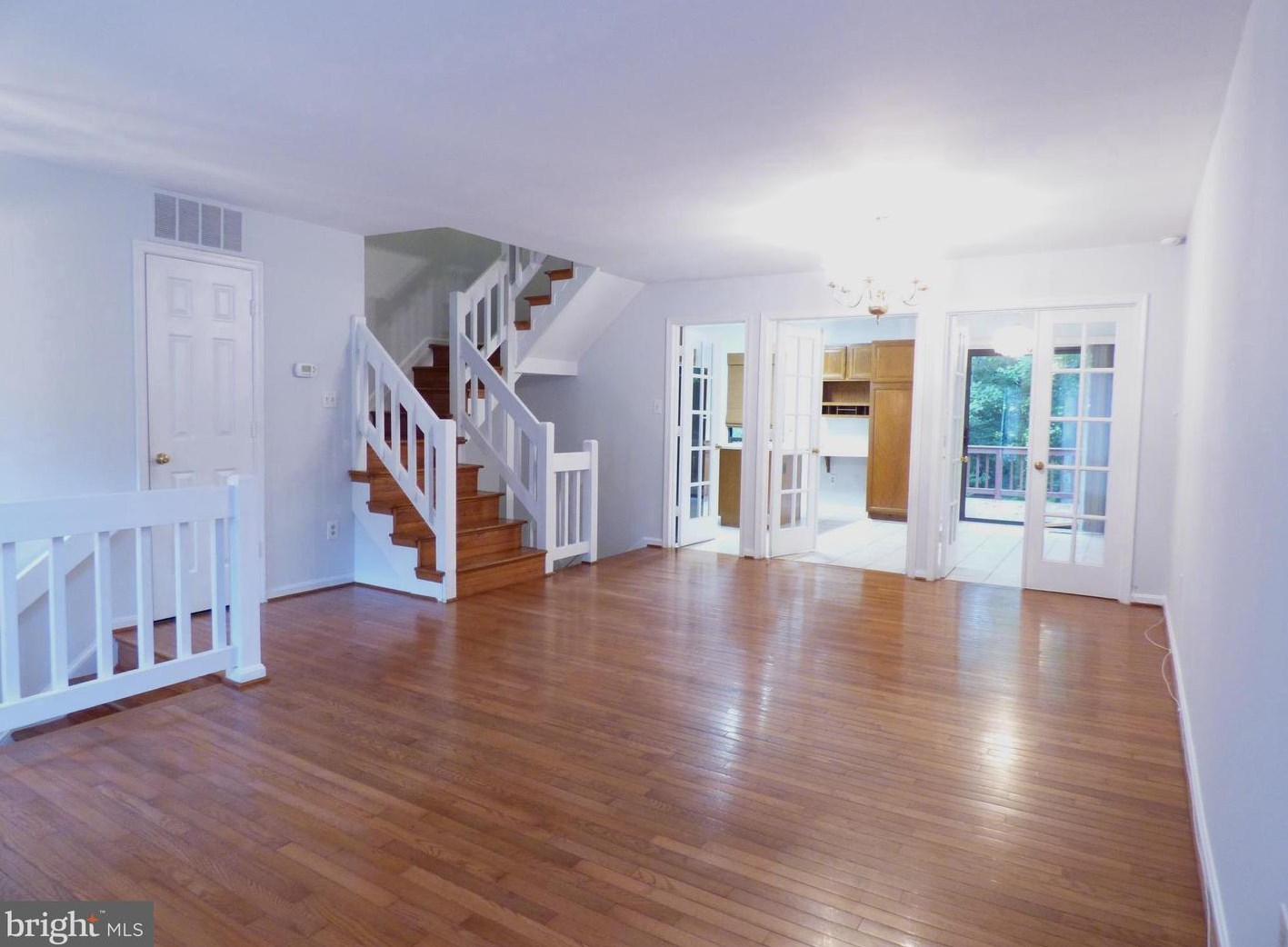 6634 Westbury Oaks Ct, Springfield, VA 22152