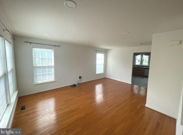 13963 Sawteeth Way, Centreville, VA 20121