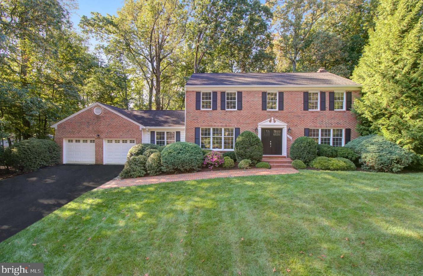 11201 Cranbrook Ln, Vienna, VA 22124