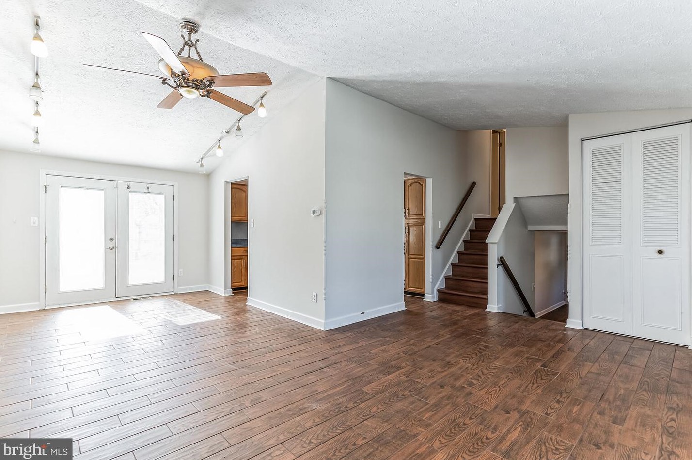 7613 Sheffield Green Way, Lorton, VA 22079
