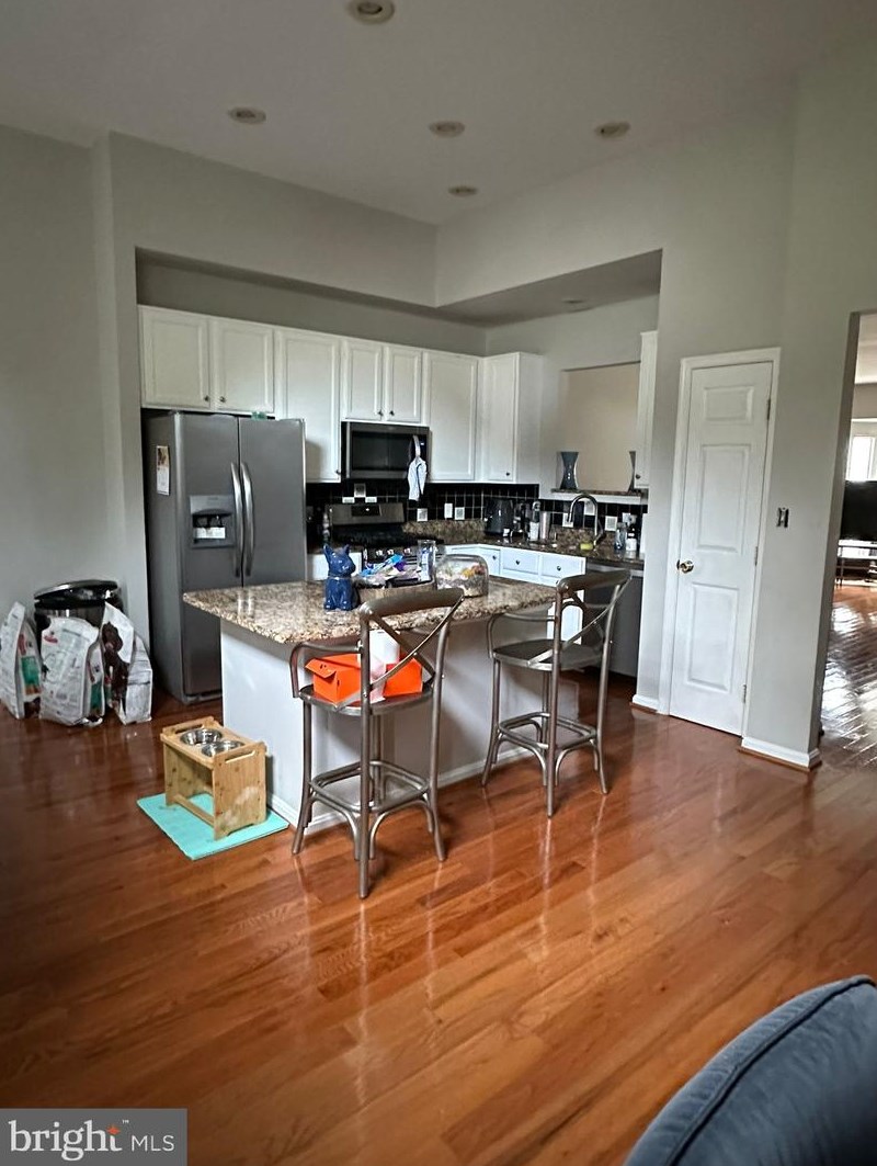 13145 Spring Mill Ln, Herndon, VA 20171