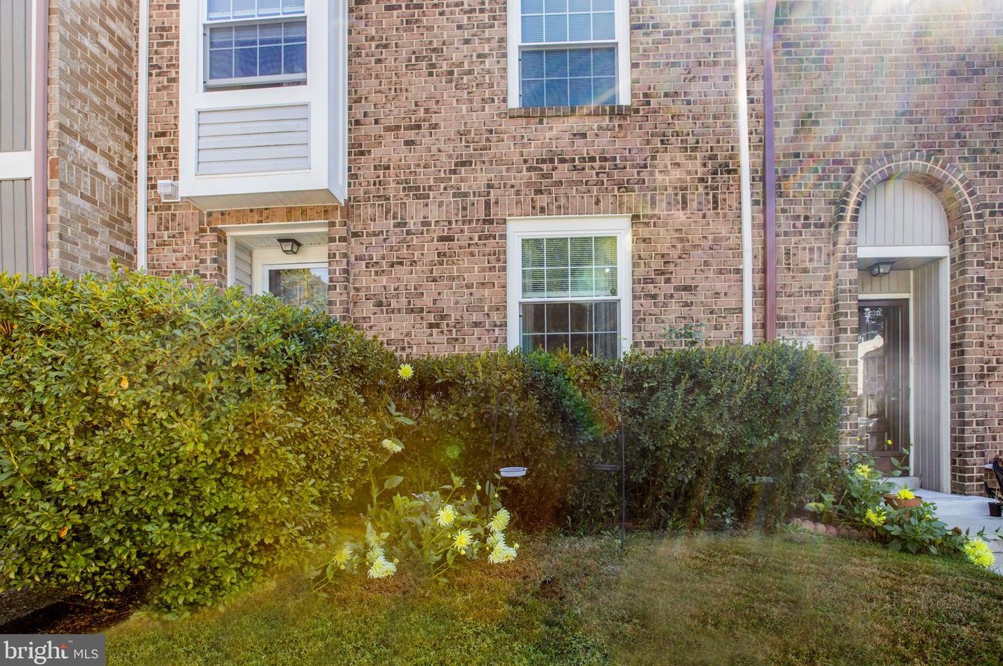 6078 Hollow Hill Ln, Springfield, VA 22152