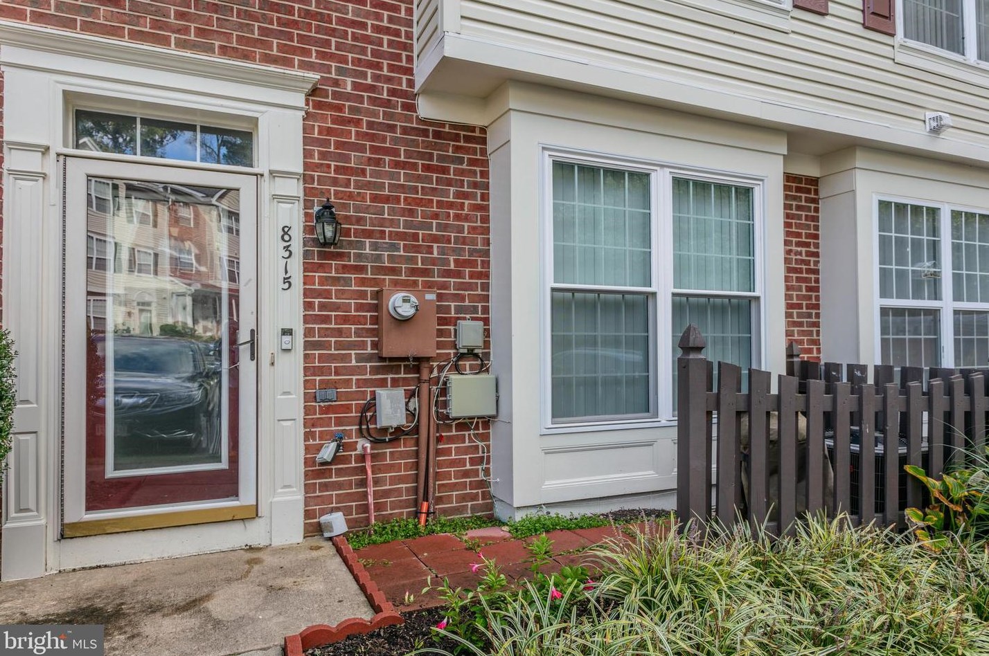 8315 Sanderling Way # 22, Lorton, VA