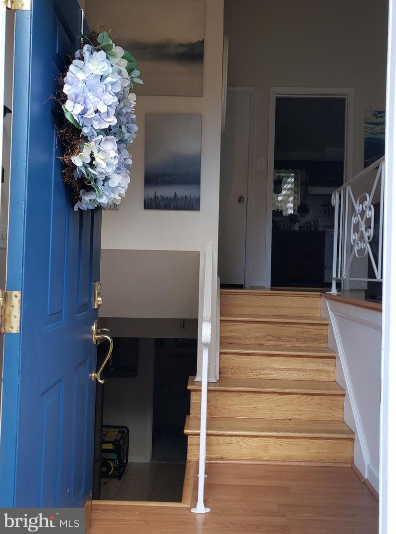 8639 Victoria Rd, Springfield, VA 22151