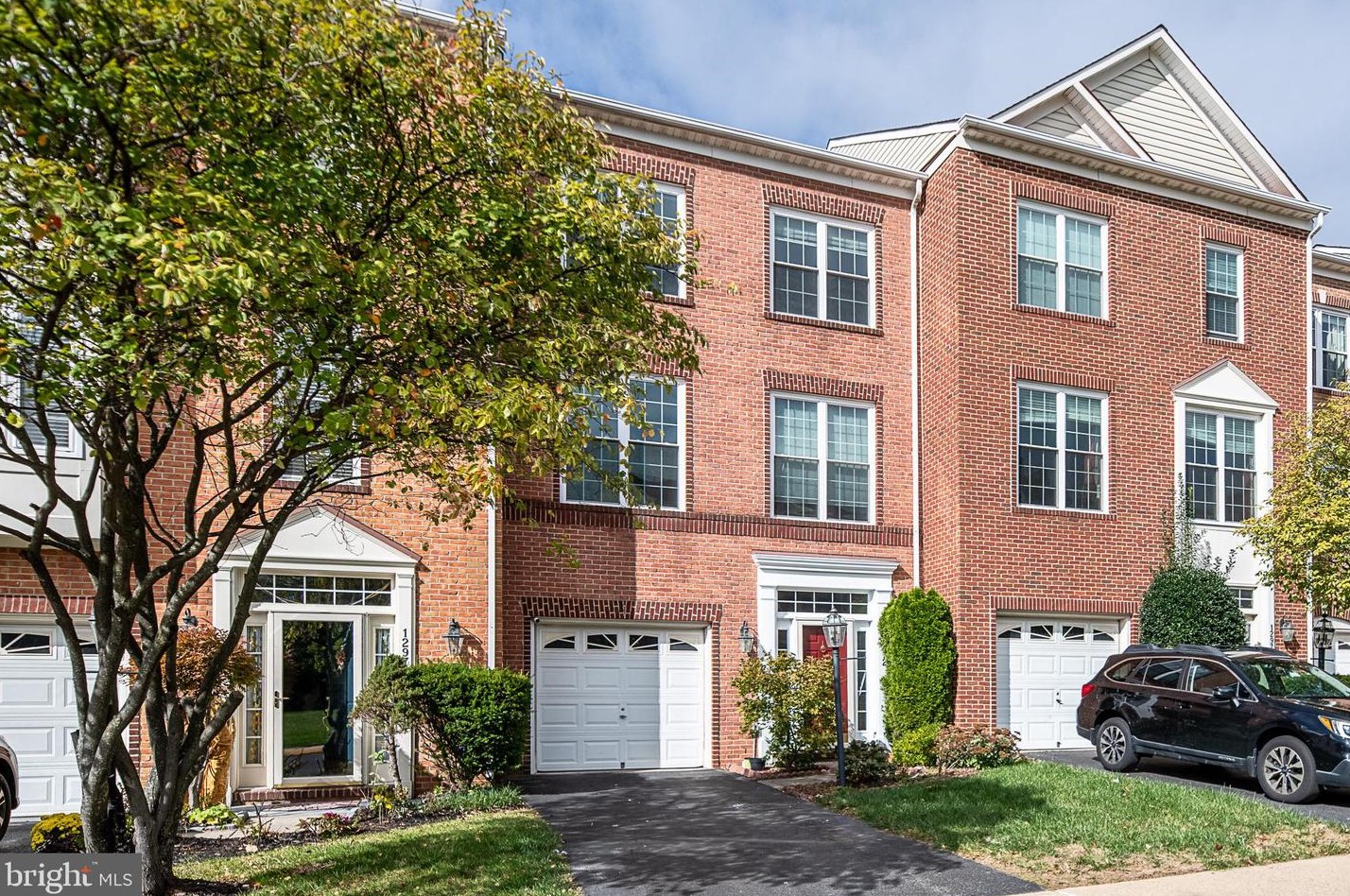 12972 Park Crescent Cir, Herndon, VA 20171