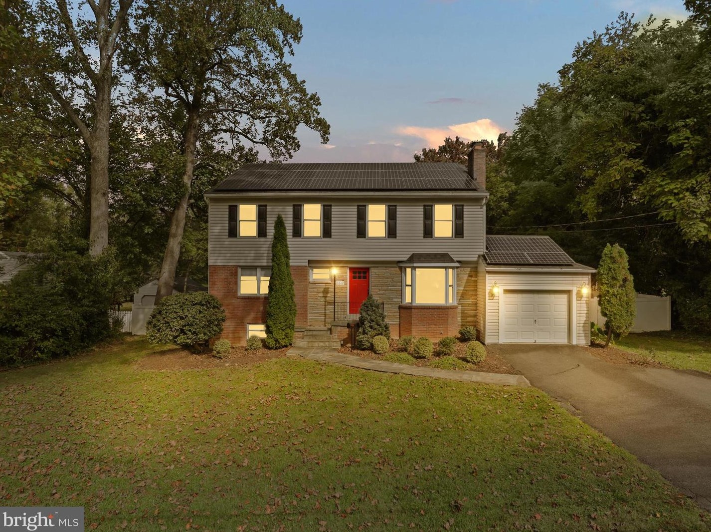 6612 Kerns Rd, Falls Church, VA 22042