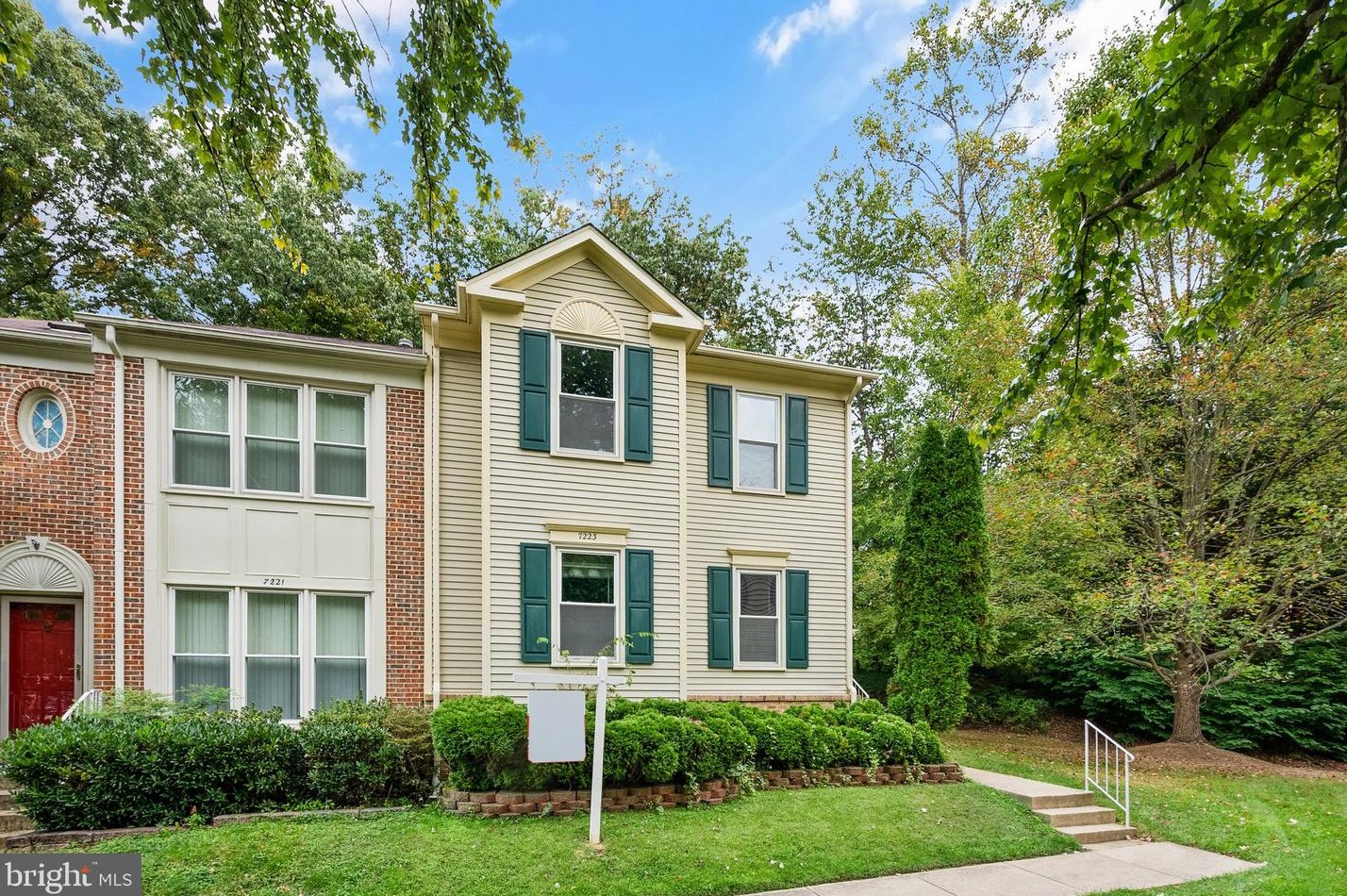 7223 Olde Lantern Way, Springfield, VA 22152