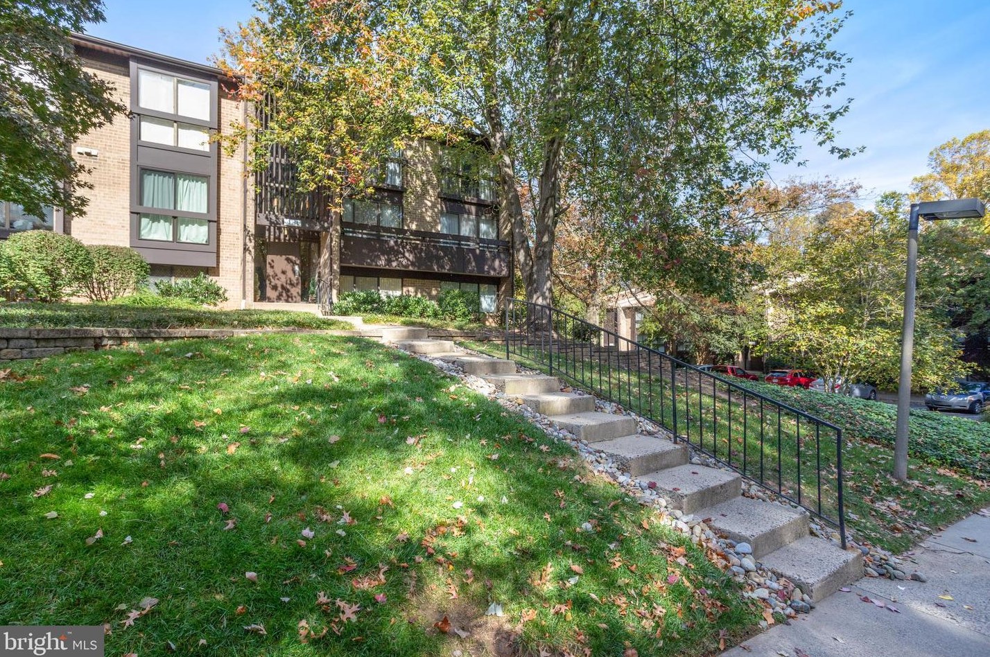 11561 Rolling Green Ct #301, Herndon, VA 20191