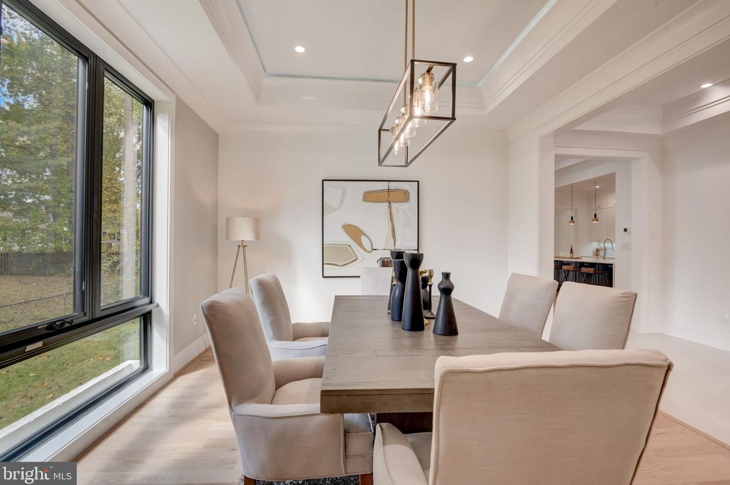 119 Moore Ave, Vienna VA  22180-5872 exterior