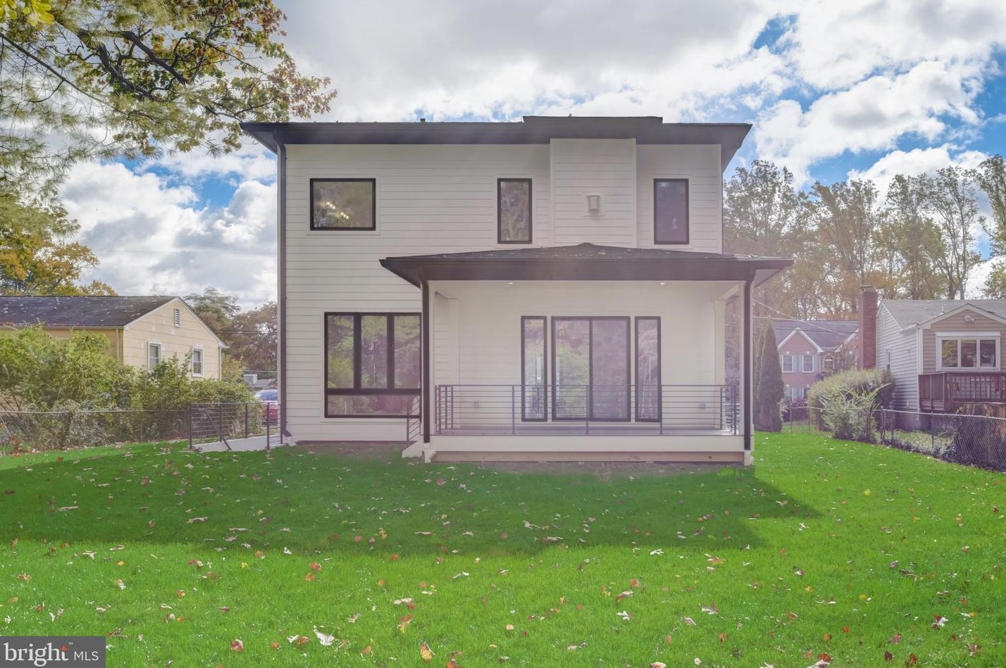 119 Moore Ave, Vienna VA  22180-5872 exterior