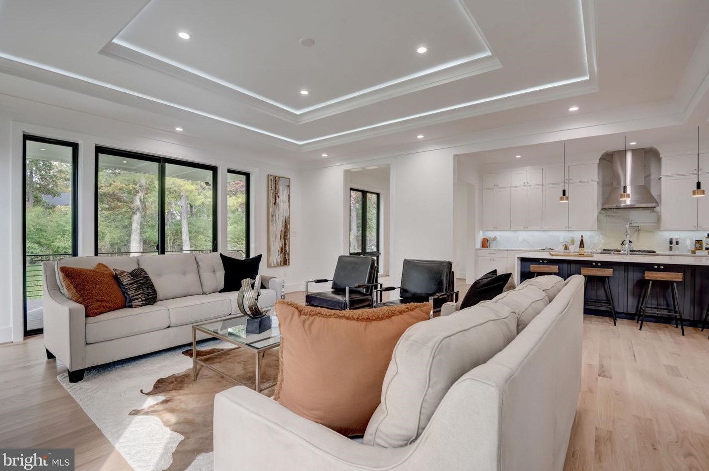 119 Moore Ave, Vienna VA  22180-5872 exterior