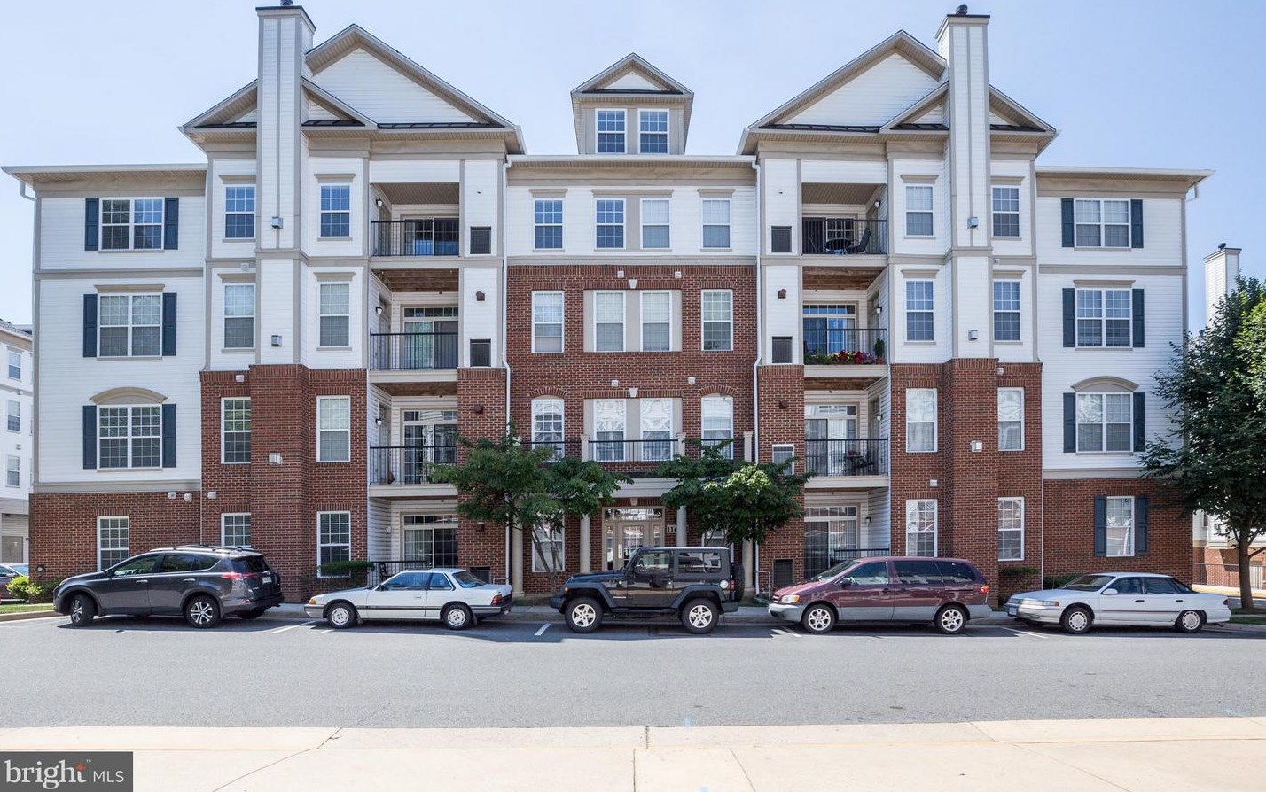 11623 Cavalier Landing Ct #204, Fairfax, VA 22030