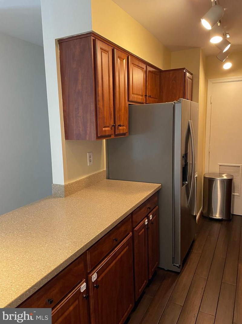 5800 Torington Dr #836, Springfield, VA 22152