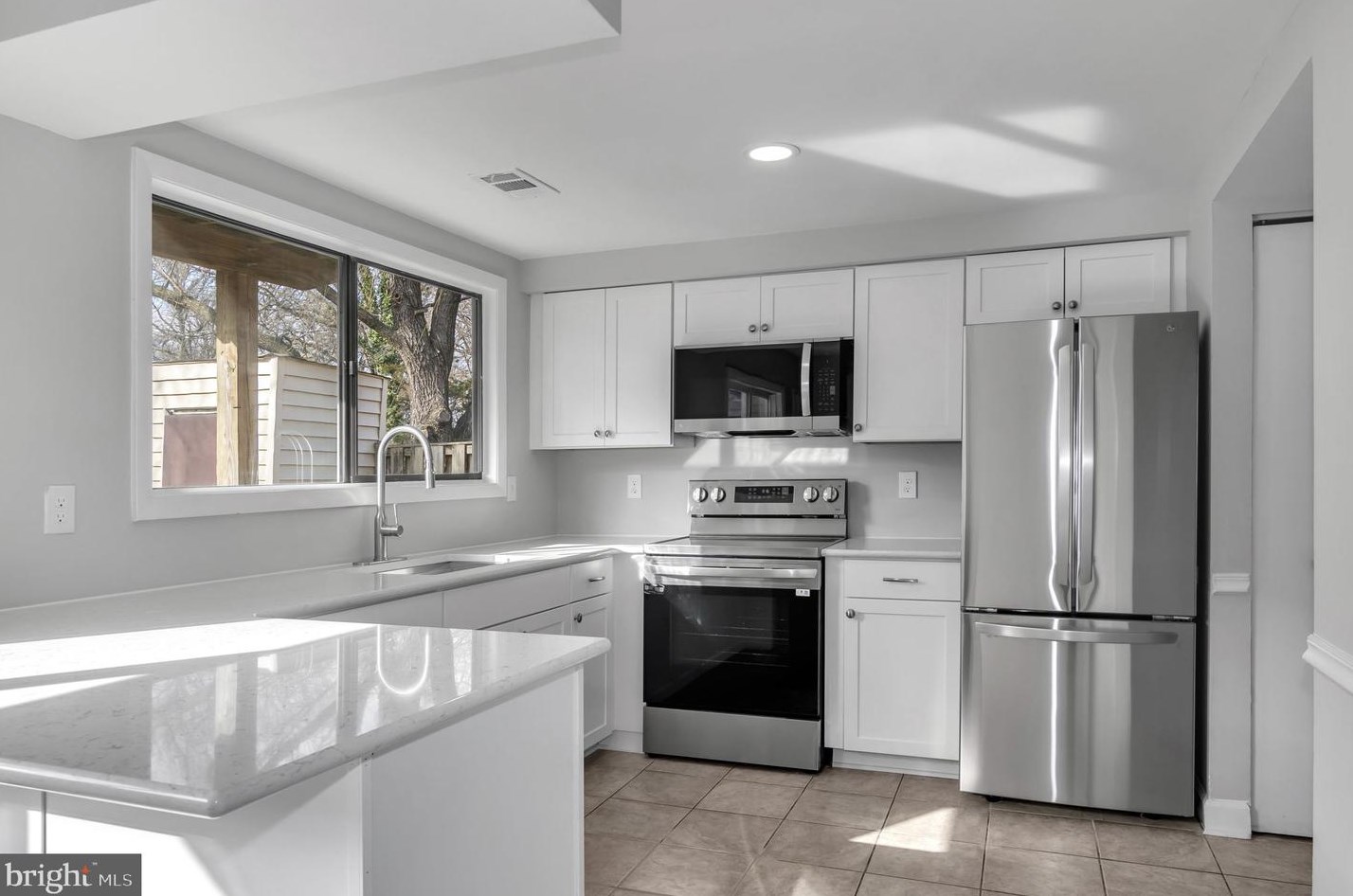 13357 Shea Pl, Herndon, VA 20170