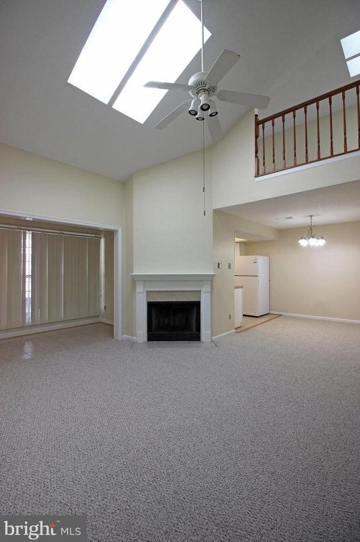 12112 Green Leaf Ct #302, Fairfax, VA 22033