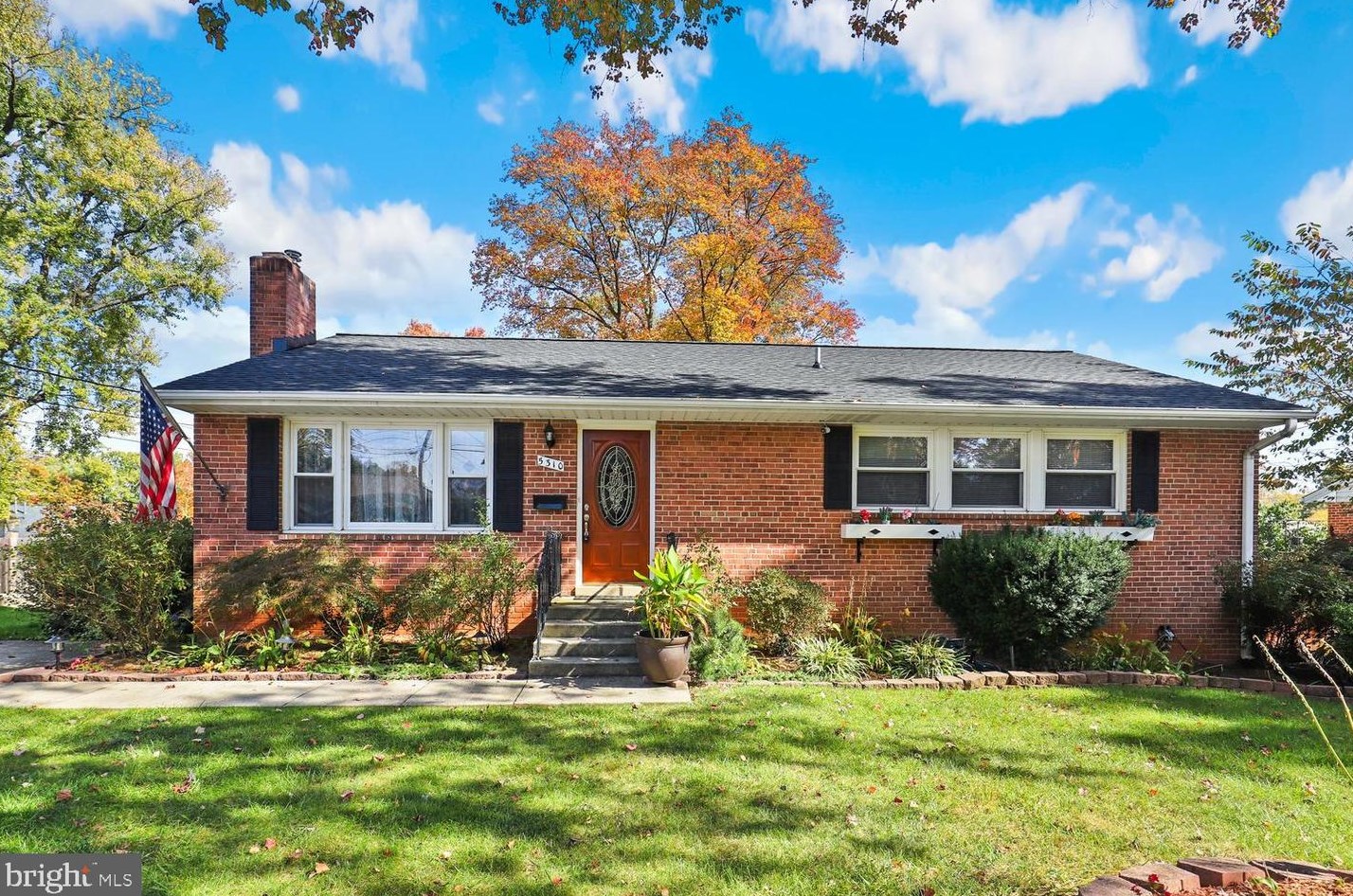 5310 Pillow Ln, Springfield, VA 22151